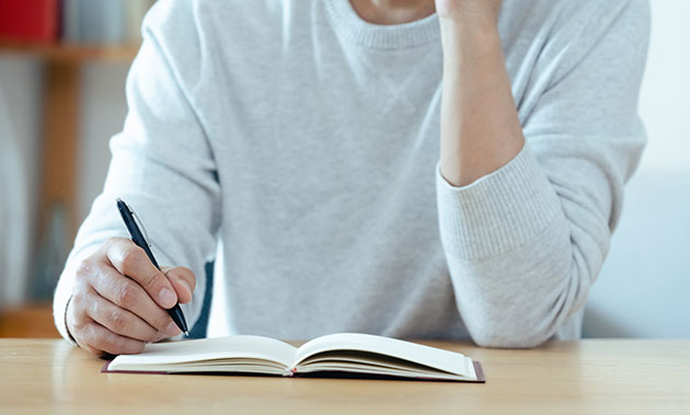 感情をノートに書き出す